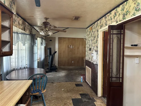 $135,000 | 12815 Emporia Street, Houston, TX 77015