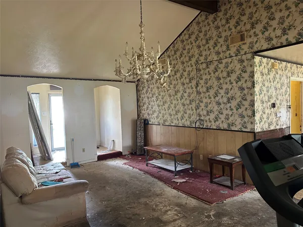 $135,000 | 12815 Emporia Street, Houston, TX 77015