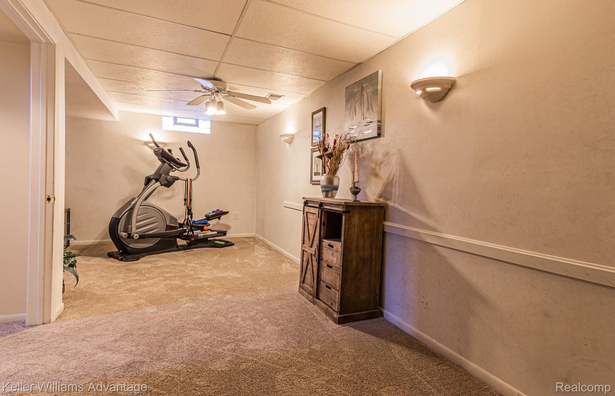 272 Delaware Road Whitmore Lake, MI 48189 - Photo 16 of 46 DELAWARE-21.jpg