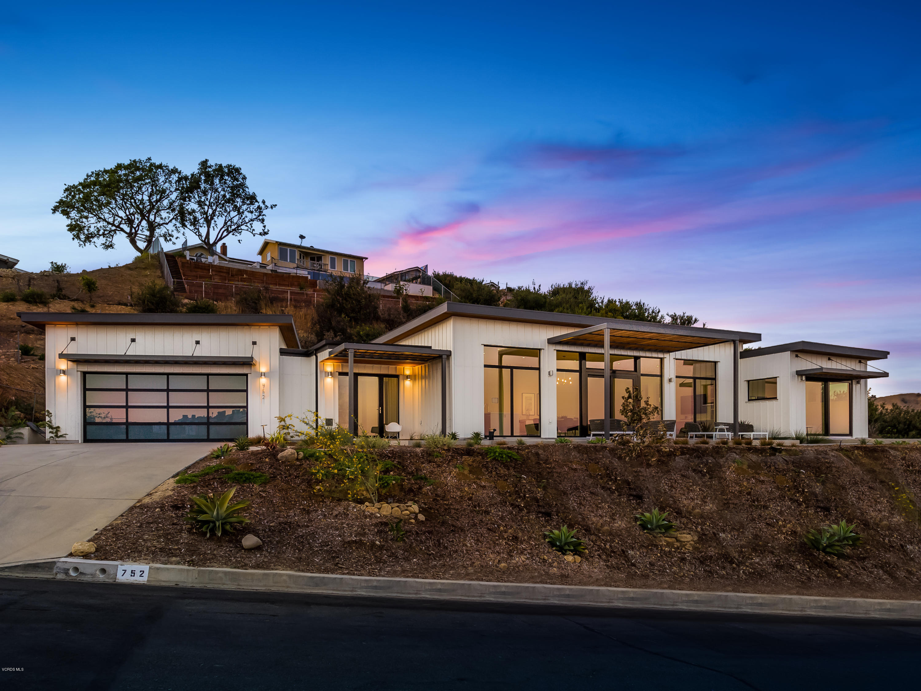 752 Skyview Terrace Ventura, CA 93003 - Photo 29 of 30 IMG_3240