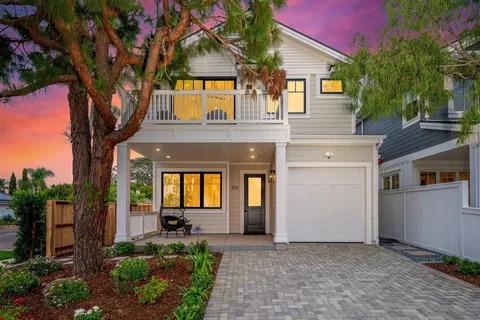 $3,750,000 | 305 J Avenue, Coronado, CA 92118