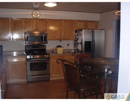 105 Redpine Loop Old Bridge, NJ 08857 - Photo 3 of 8