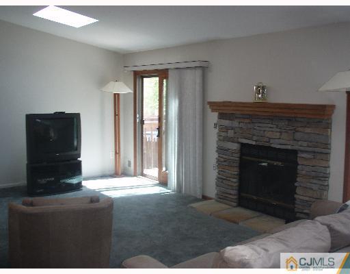 105 Redpine Loop Old Bridge, NJ 08857 - Photo 5 of 8