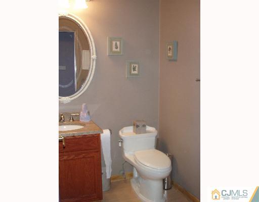 105 Redpine Loop Old Bridge, NJ 08857 - Photo 7 of 8
