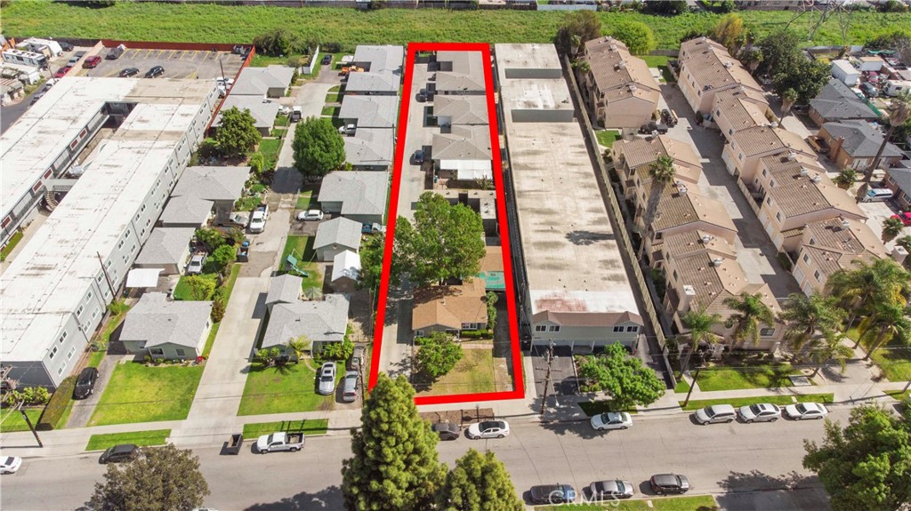 16840 Passage Paramount Ca Paramount, CA 90723 - Photo 16 of 16 an aerial view of multiple house