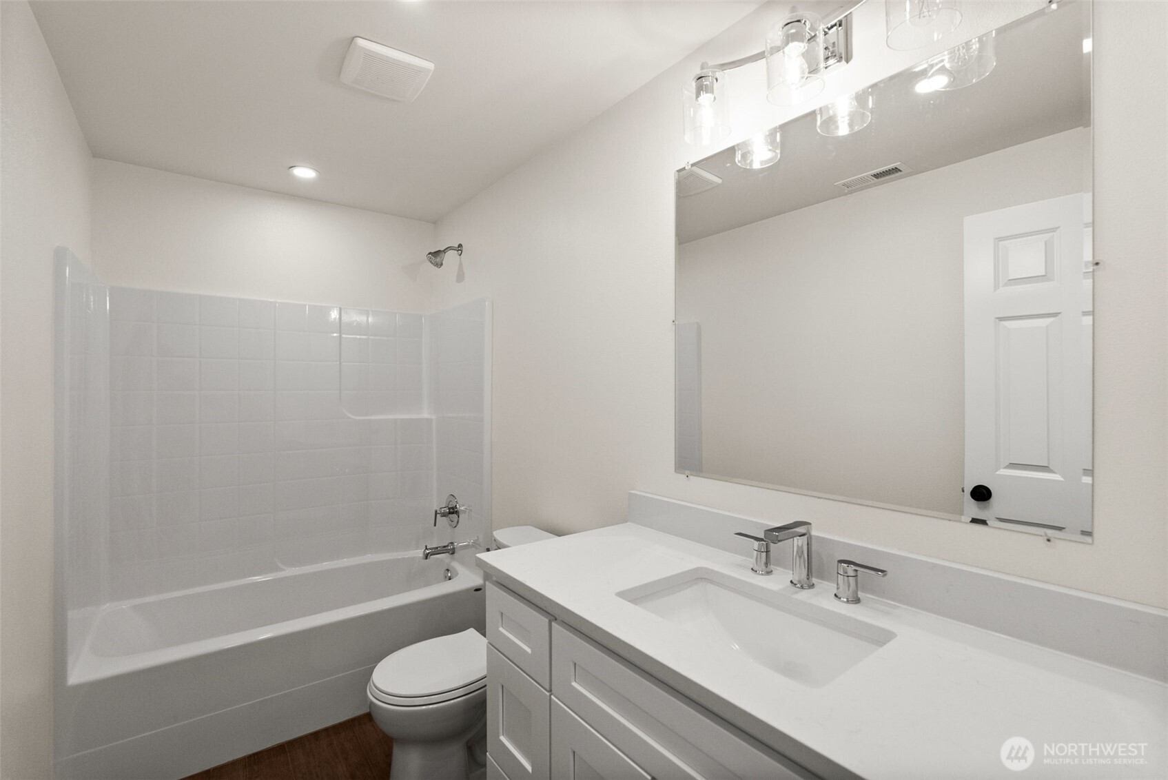 754 Southwest Oak Road Port Orchard, WA 98367 - Photo 22 of 35 Gallery Image 22