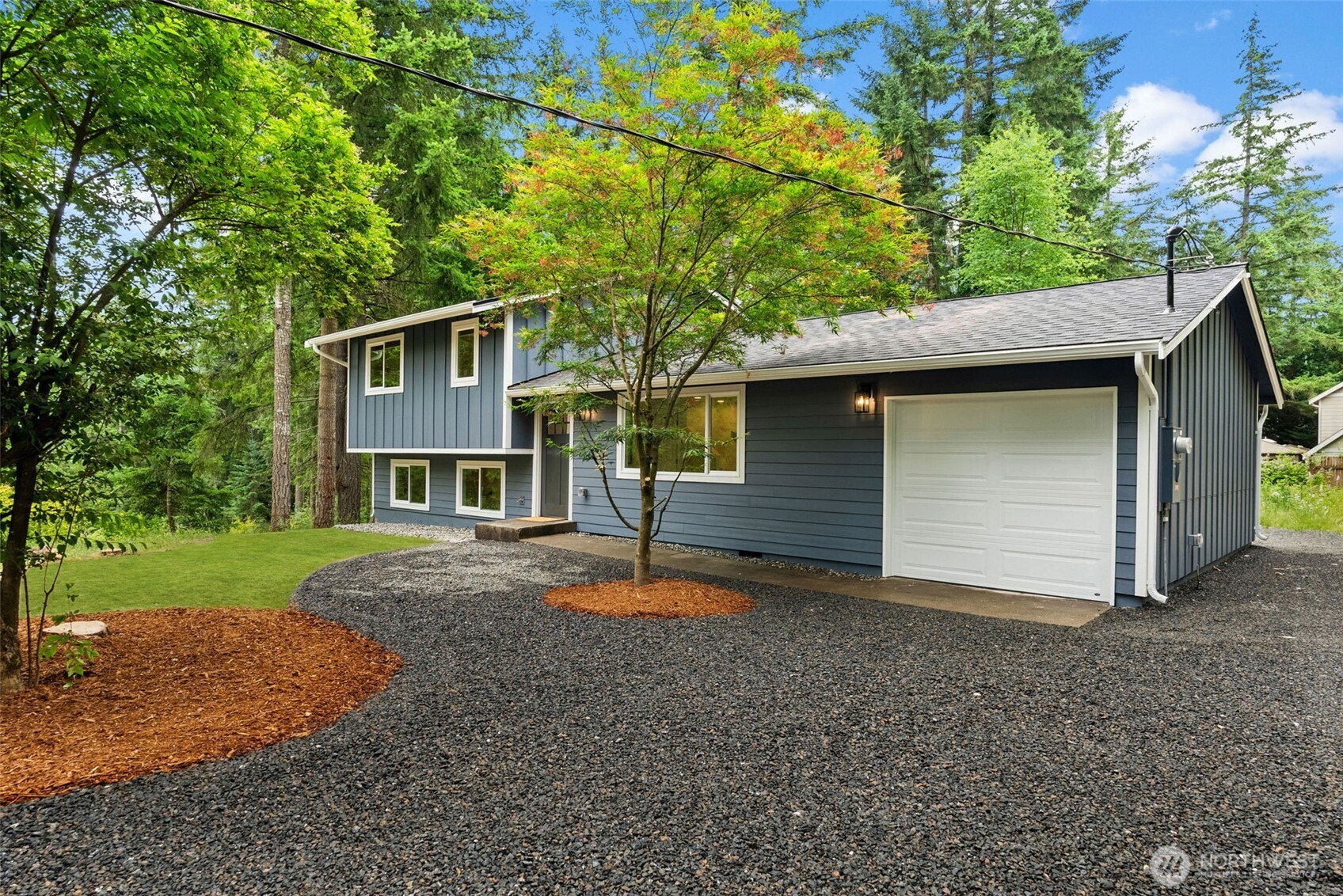 754 Southwest Oak Road Port Orchard, WA 98367 - Photo 3 of 35 Gallery Image 3