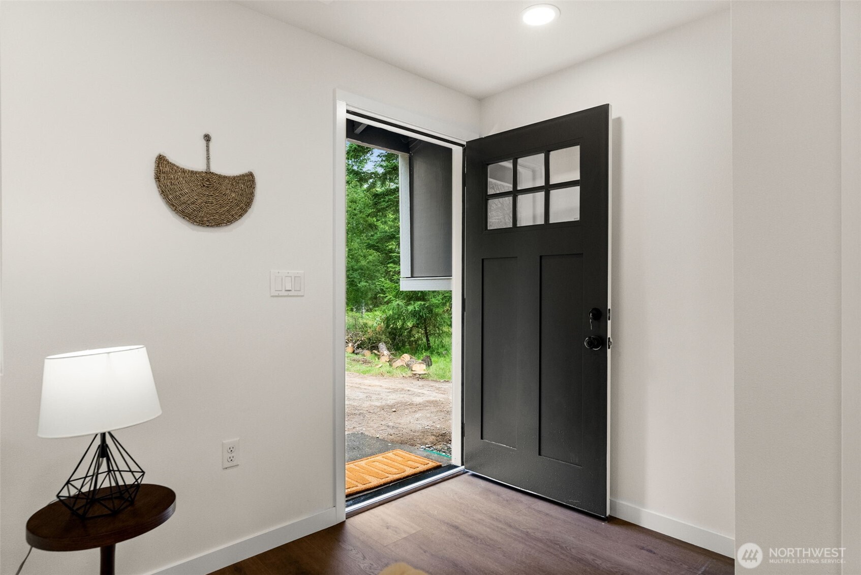 754 Southwest Oak Road Port Orchard, WA 98367 - Photo 5 of 35 Gallery Image 5