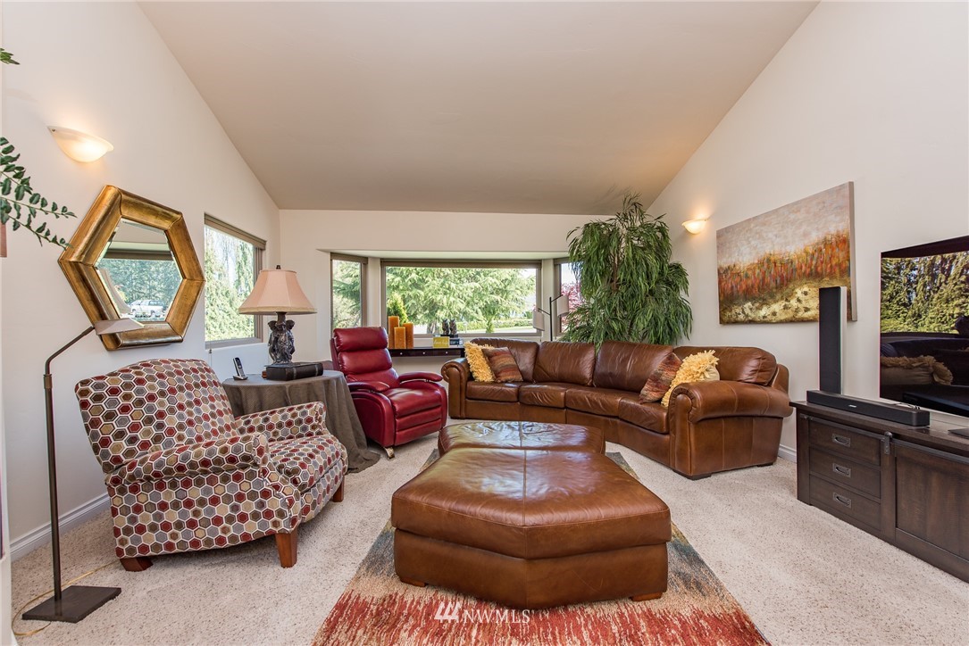 6180 Woodcock Road Sequim, WA 98382 - Photo 5 of 25 Gallery Image 5