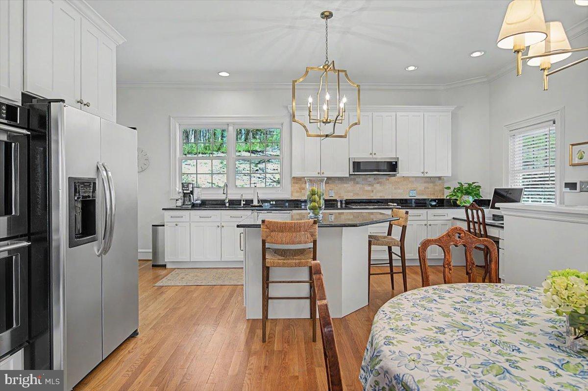 1626 Snuff Mill Road Hockessin, DE 19707 - Photo 12 of 61 Gorgeous updated kitchen!