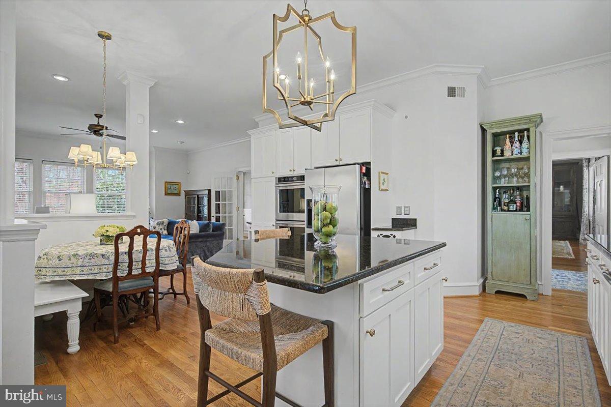 1626 Snuff Mill Road Hockessin, DE 19707 - Photo 14 of 61 Built-in seating, open to family room