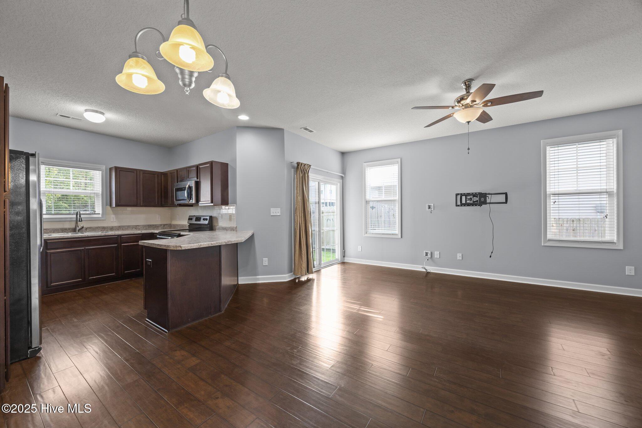 308 Frisco Way Holly Ridge, NC 28445 - Photo 28 of 53 28-web-or-mls-IMG_2220