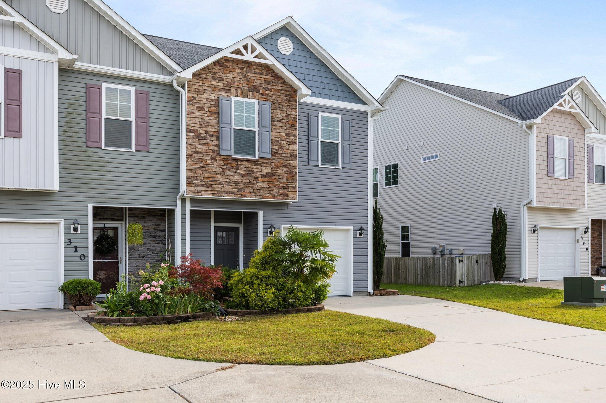 308 Frisco Way Holly Ridge, NC 28445 - Photo 6 of 53 6-web-or-mls-IMG_2304