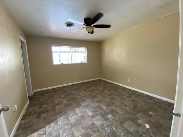 $255,000 | 4717 33rd Street East, Dickinson, TX 77539