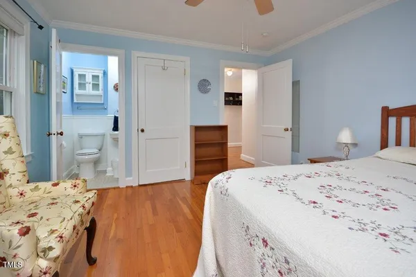 $2,100 | 812 West Knox Street, Durham, NC 27701