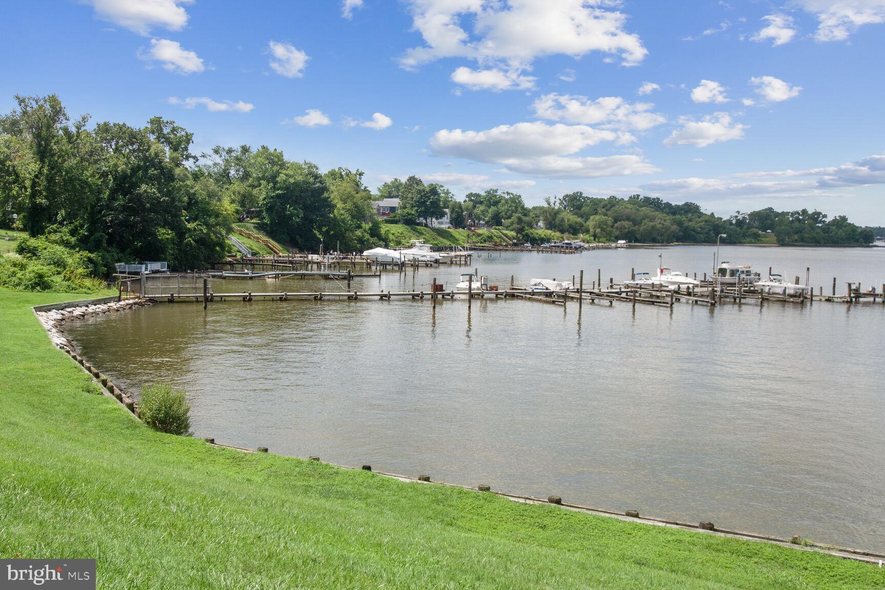 8468 Church Road Pasadena, MD 21122 - Photo 34 of 37 Community pier