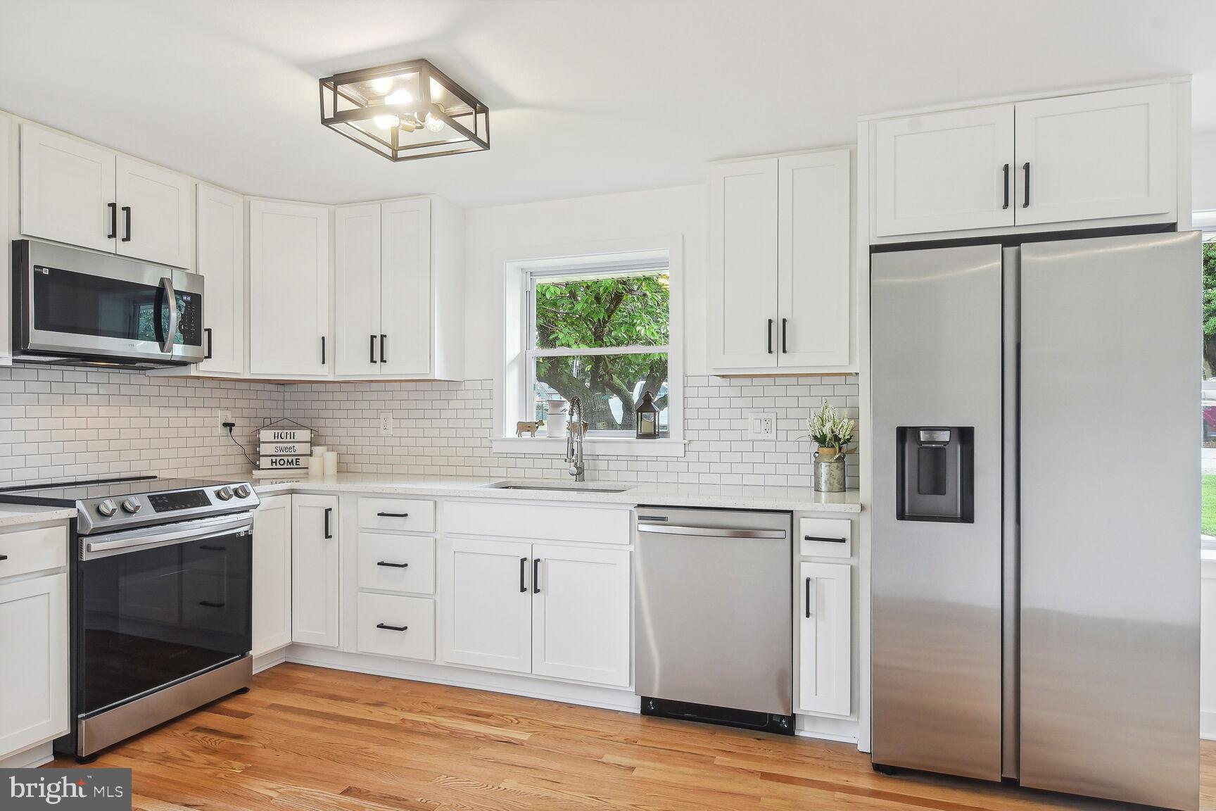 8468 Church Road Pasadena, MD 21122 - Photo 5 of 37 New updated modern Kitchen