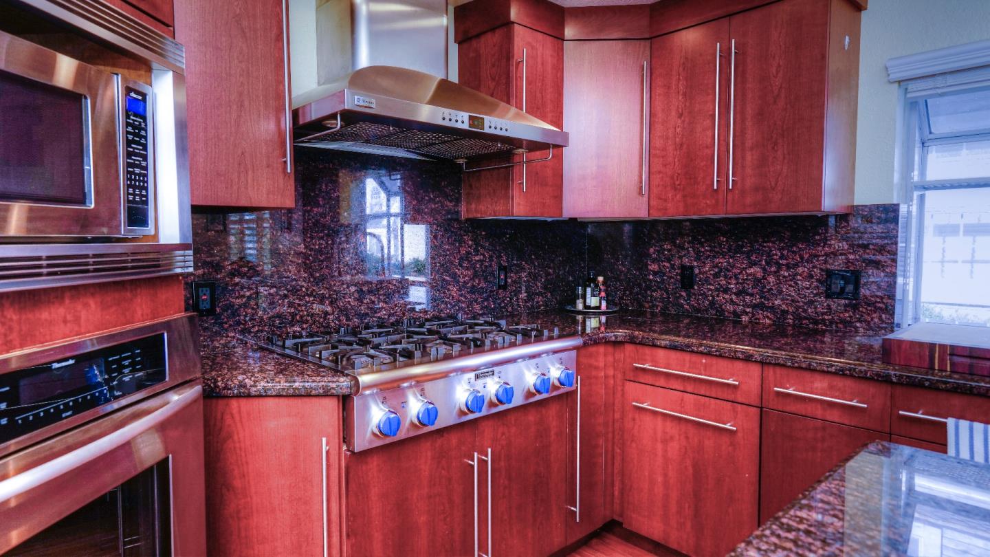 9 Muirfield Road Half Moon Bay, CA 94019 - Photo 15 of 27