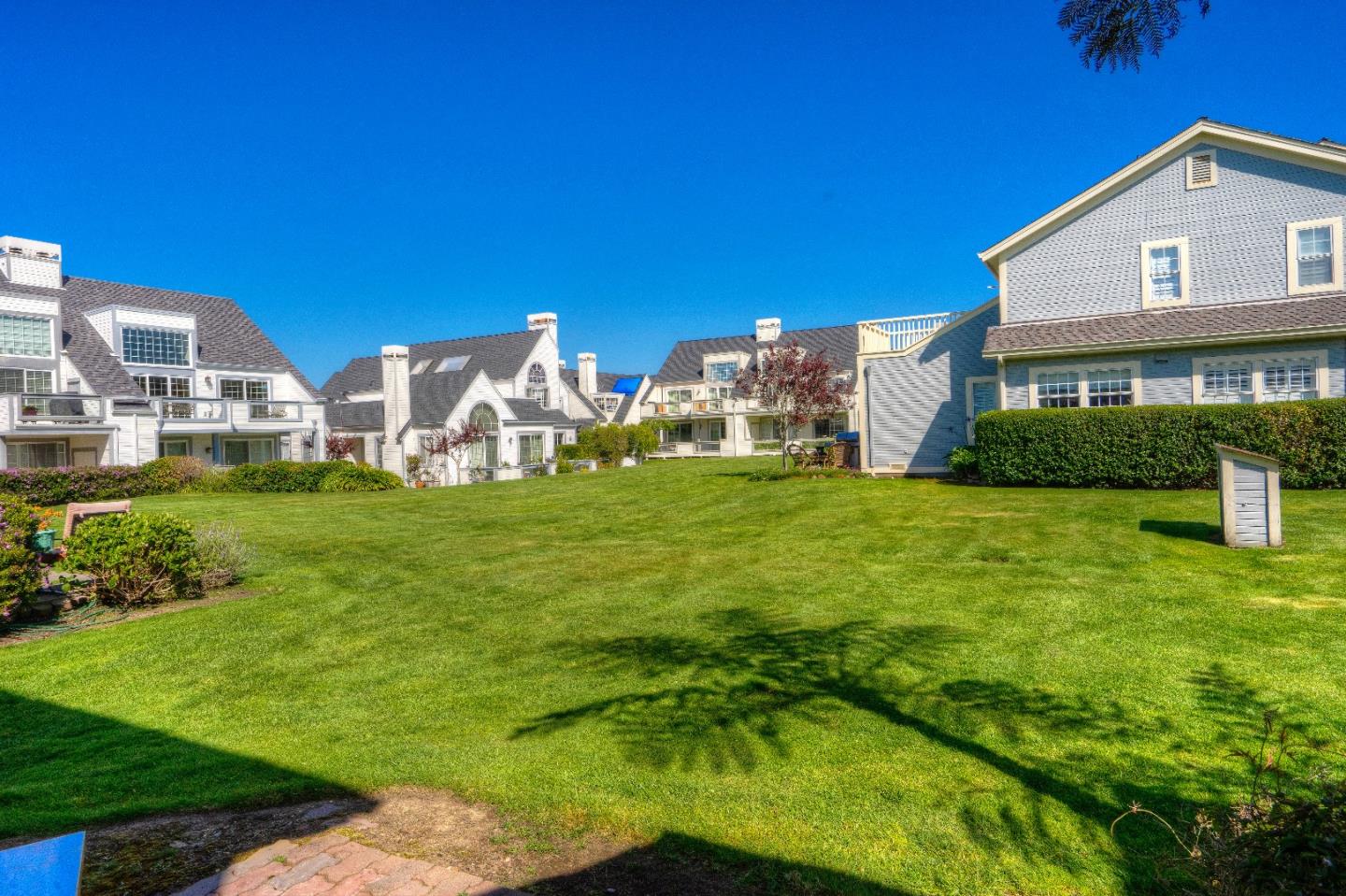 9 Muirfield Road Half Moon Bay, CA 94019 - Photo 4 of 27