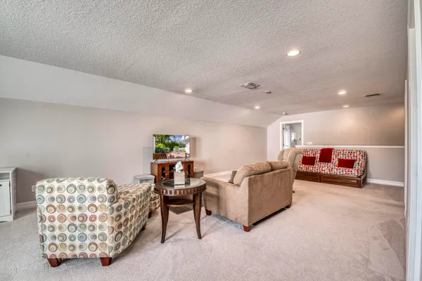 $1,984,555 | 134 Shores Pointe Drive, Jupiter, FL 33458