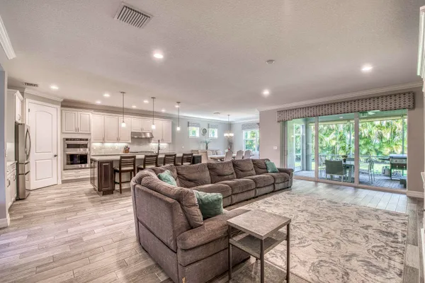 $1,984,555 | 134 Shores Pointe Drive, Jupiter, FL 33458