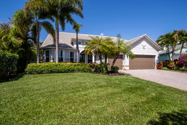 $1,984,555 | 134 Shores Pointe Drive, Jupiter, FL 33458