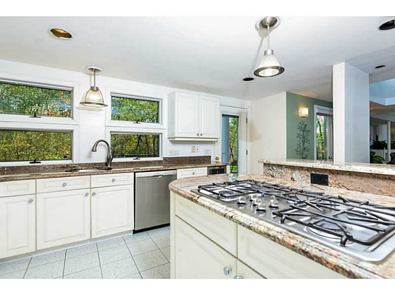 305 Log Road Smithfield, RI 02917 - Photo 18 of 25 Kitchen.