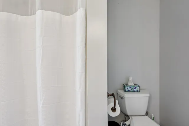 $424,500 | 1052 Shadowbrook Drive, Greenbrier, TN 37073