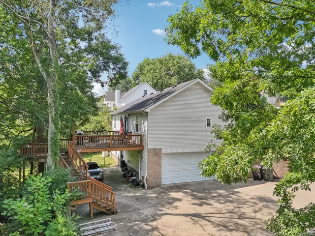 $424,500 | 1052 Shadowbrook Drive, Greenbrier, TN 37073