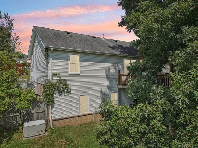 $424,500 | 1052 Shadowbrook Drive, Greenbrier, TN 37073