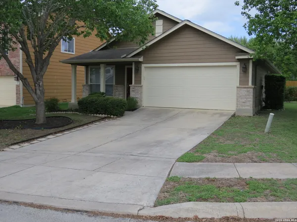 a view of outdoor space yard and garage