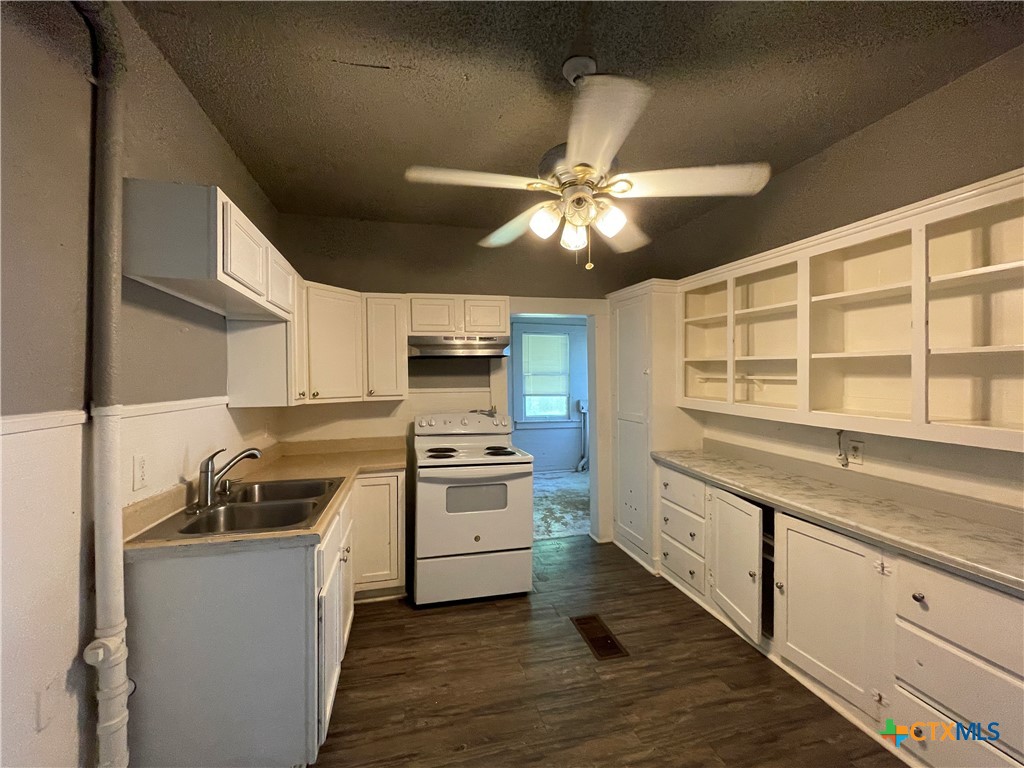 319 North 4th Street Temple, TX 76501 - Photo 6 of 25