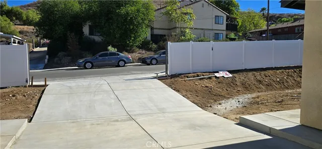 $900,000 | 237 East Prospect Street, Lake Elsinore, CA 92530