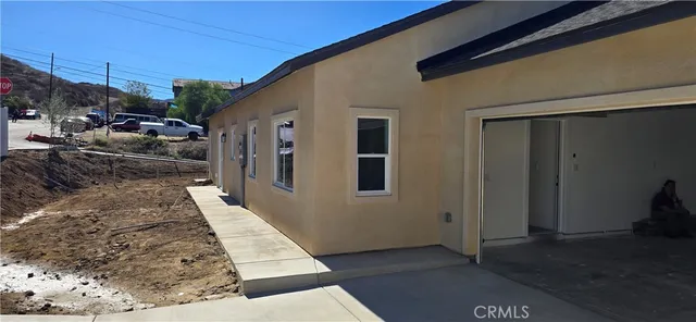 $900,000 | 237 East Prospect Street, Lake Elsinore, CA 92530