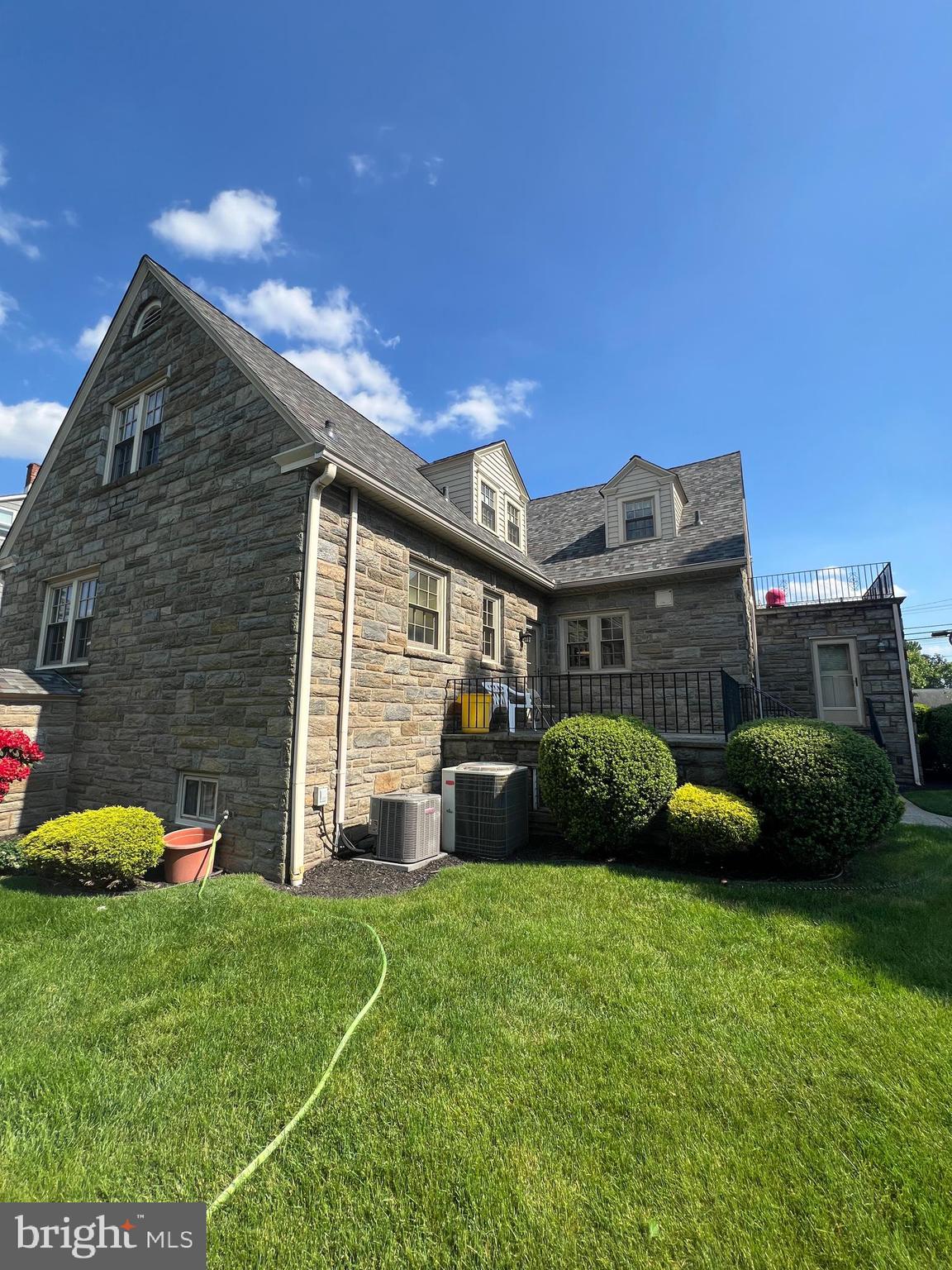 415 East Main Street, Unit A Maple Shade, NJ 08052 - Photo 8 of 41 a view of a house with backyard