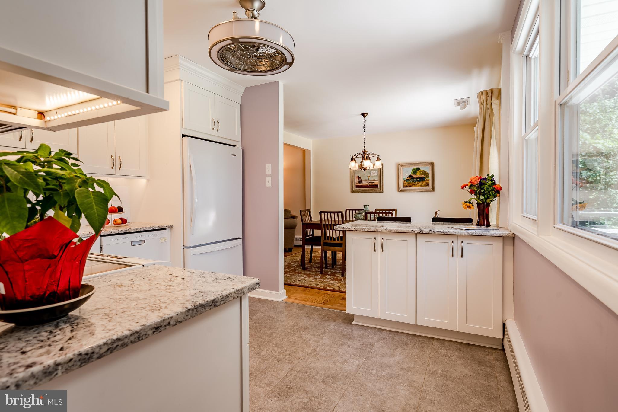 102 Pine Tree Road Paoli, PA 19301 - Photo 10 of 33 New kitchen with new applinace