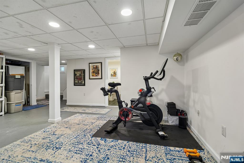 72 Central Avenue Montclair, NJ 07042 - Photo 32 of 36