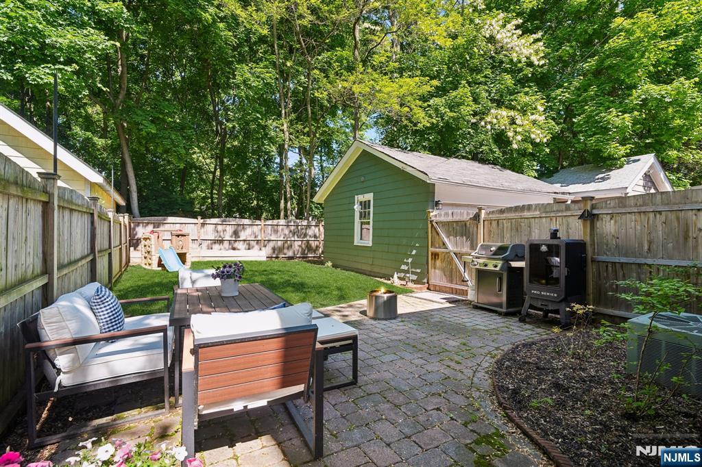 72 Central Avenue Montclair, NJ 07042 - Photo 35 of 36