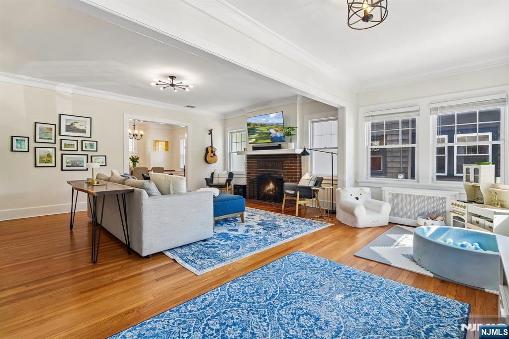 72 Central Avenue Montclair, NJ 07042 - Photo 8 of 36