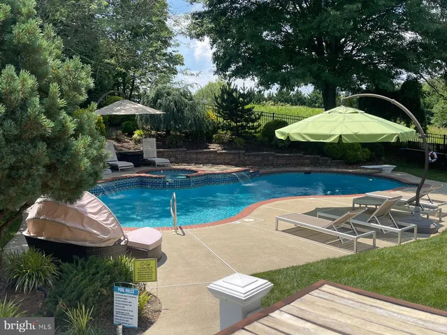 $1,650,000 | 16612 Medinah Court, Ashton, MD 20861