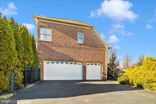 $1,650,000 | 16612 Medinah Court, Ashton, MD 20861