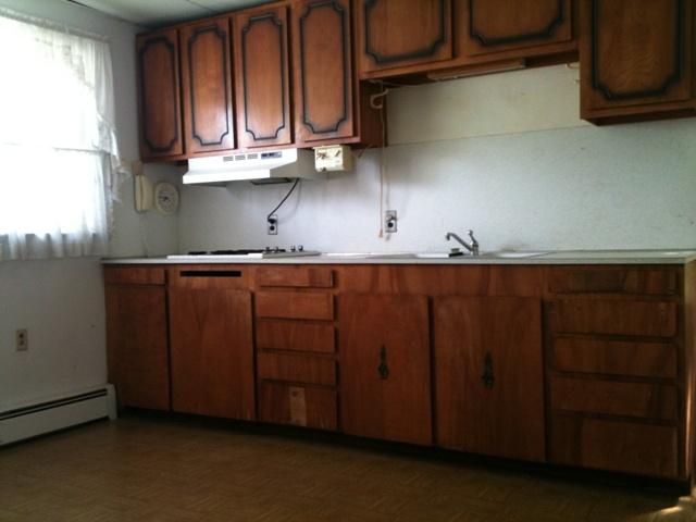 5829 Pointe Tremble Road Algonac, MI 48001 - Photo 7 of 11 31097003-6.JPG