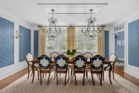 $4,500,000 | 140 Birch Street, Winnetka, IL 60093