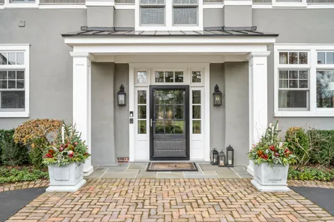 $4,500,000 | 140 Birch Street, Winnetka, IL 60093