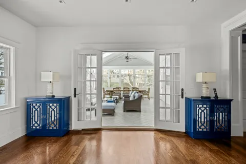 $4,500,000 | 140 Birch Street, Winnetka, IL 60093