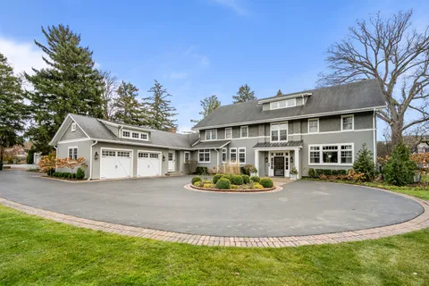 $4,500,000 | 140 Birch Street, Winnetka, IL 60093