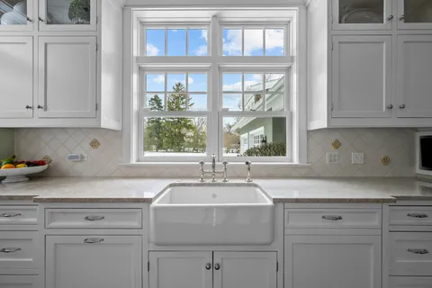 $4,500,000 | 140 Birch Street, Winnetka, IL 60093