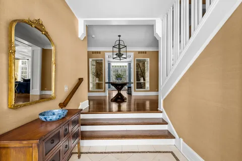 $4,500,000 | 140 Birch Street, Winnetka, IL 60093