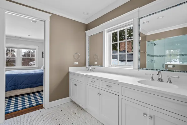 $4,500,000 | 140 Birch Street, Winnetka, IL 60093