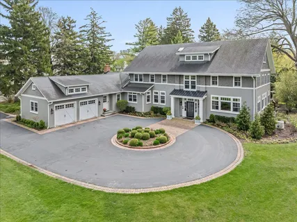 $4,500,000 | 140 Birch Street, Winnetka, IL 60093